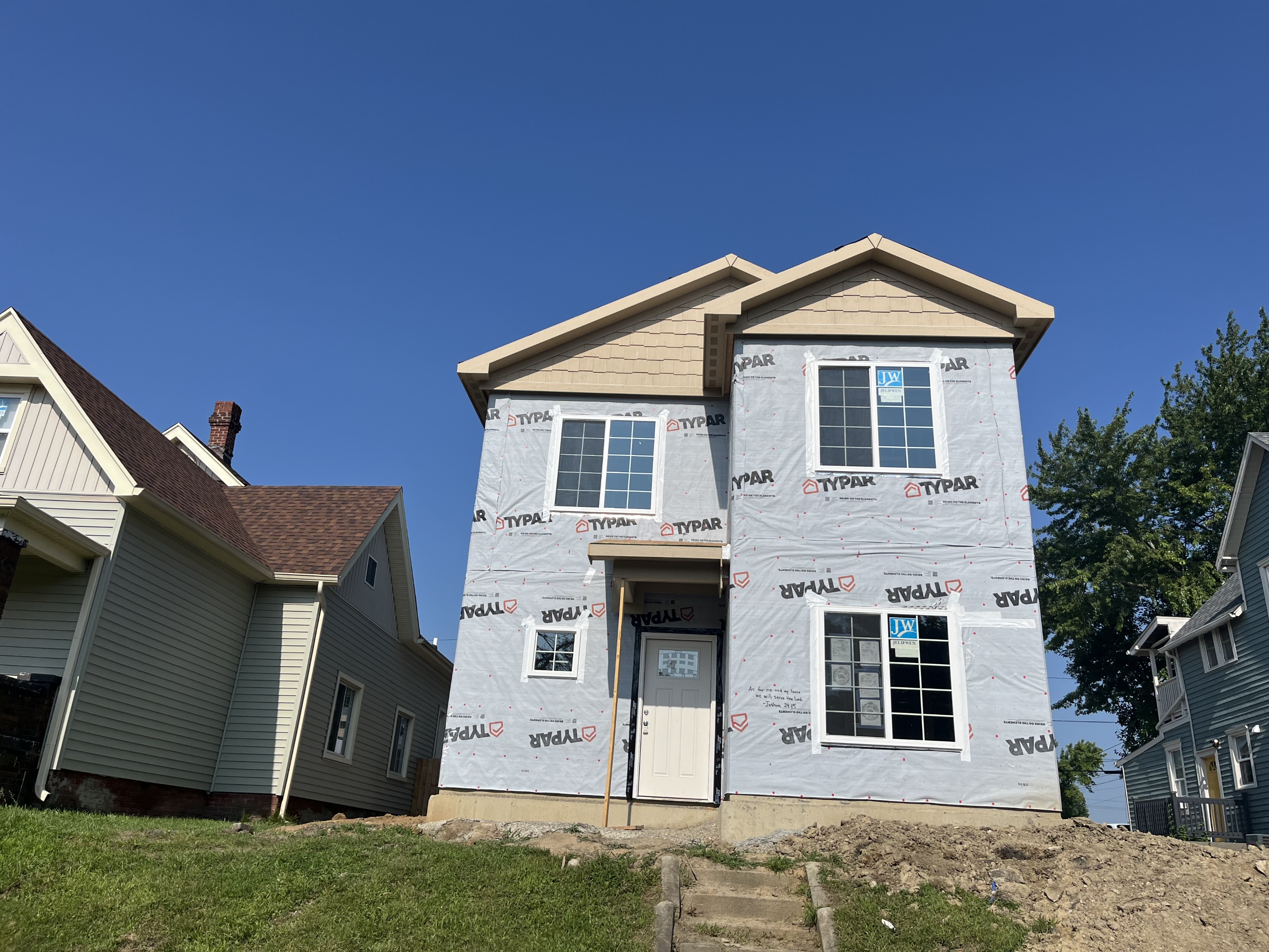 Property thumbnail image